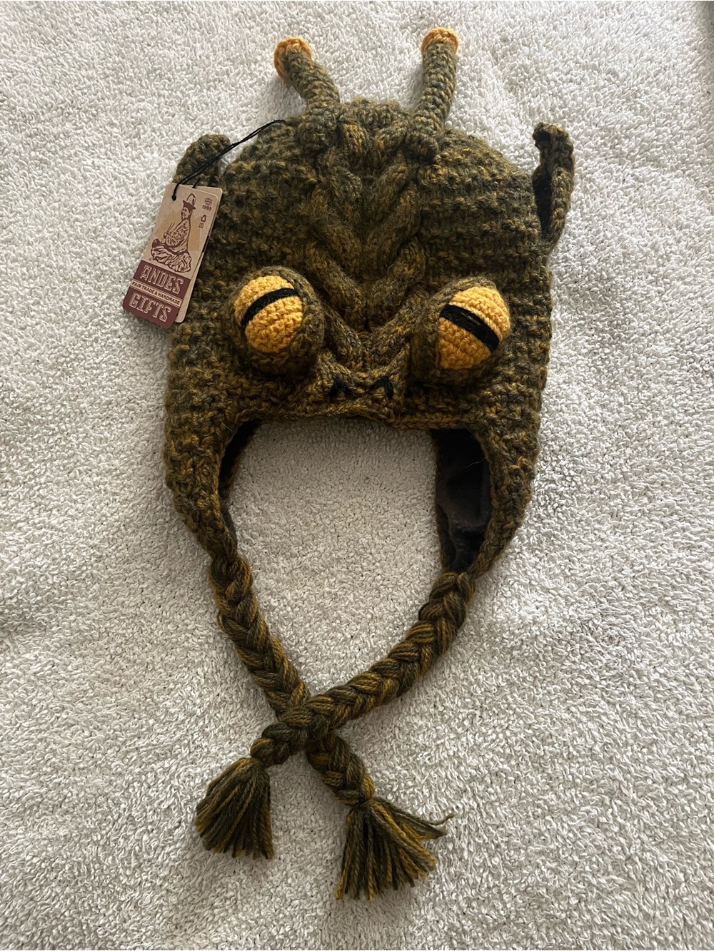 Andes Gifts Alien Knit Hat